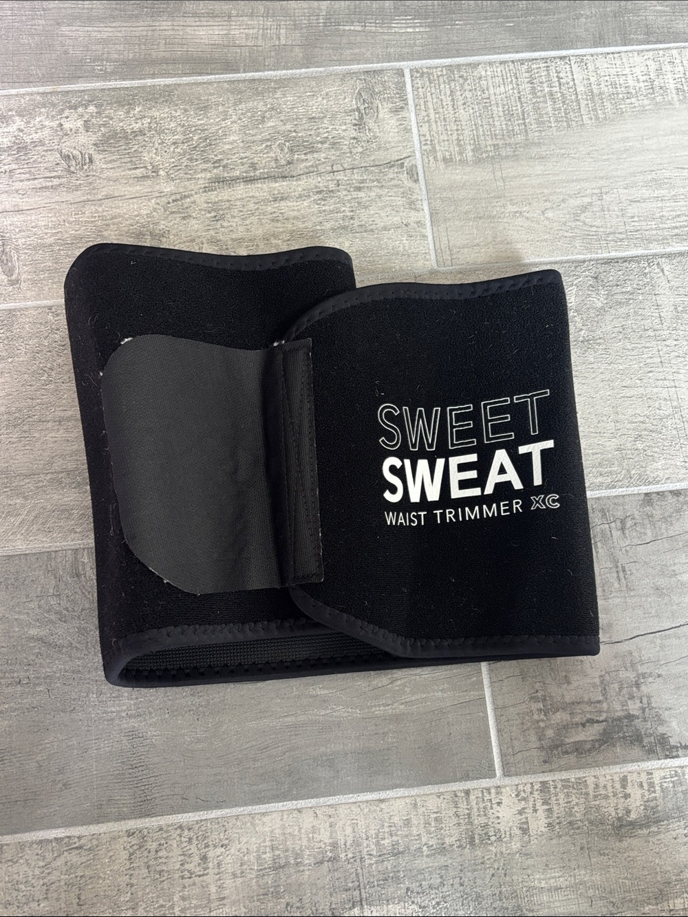 Sweet Sweat Waist Trimmer XC - Sleek Black Trainer